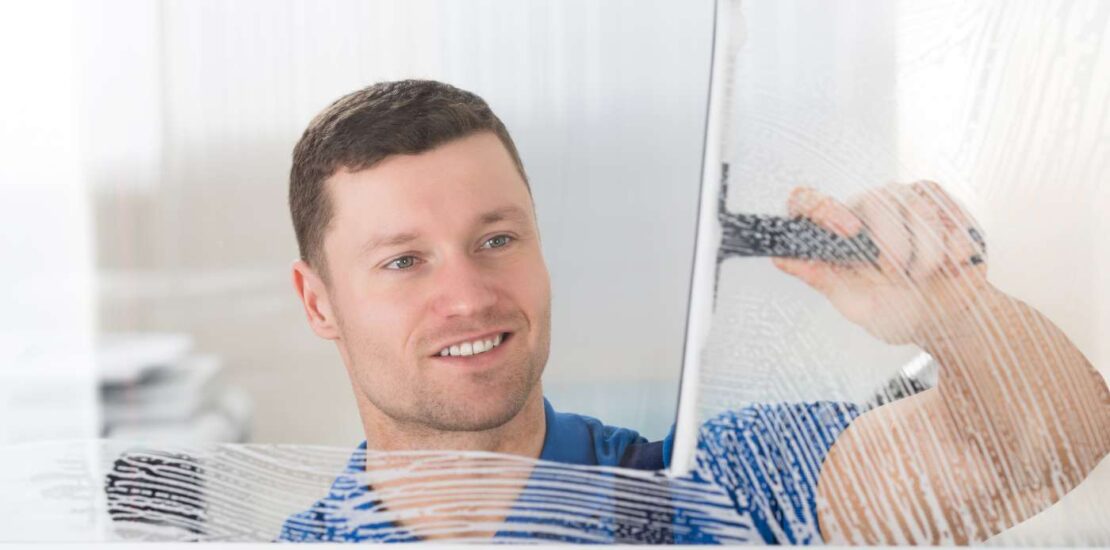 Fensterputzer I Gebäudereinigung Mühldorf am Inn